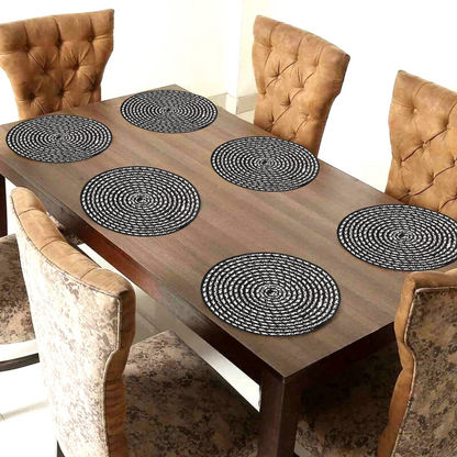 "Bright Polyester Runner Set – Modern, Durable, and Stylish Table Décor”