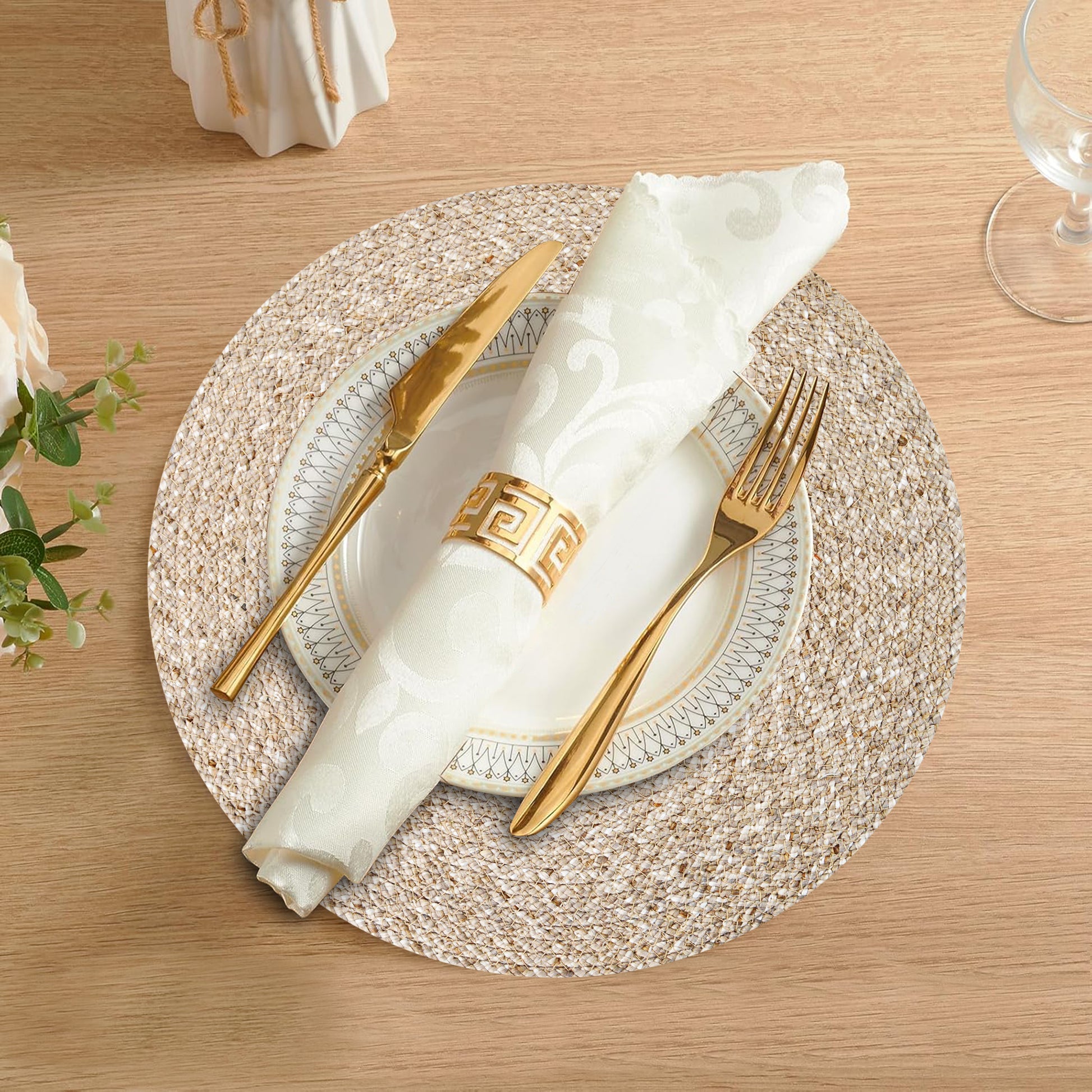 "Handcrafted micropolyester placemat – durable, elegant, and perfect for modern dining tables."